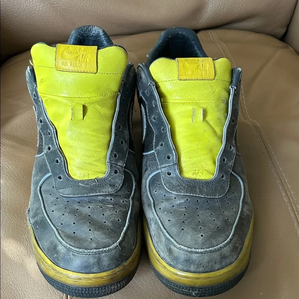 Nike Men's Air Force size 13 Black and Yellow - Picture 2 of 14